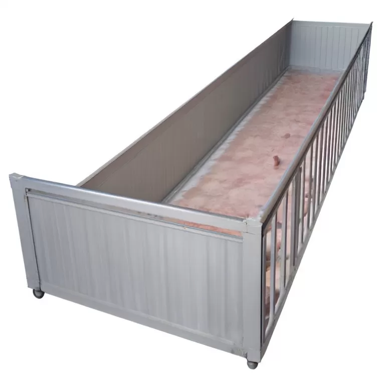 What are the advantages of PVC panels in farrowing rooms