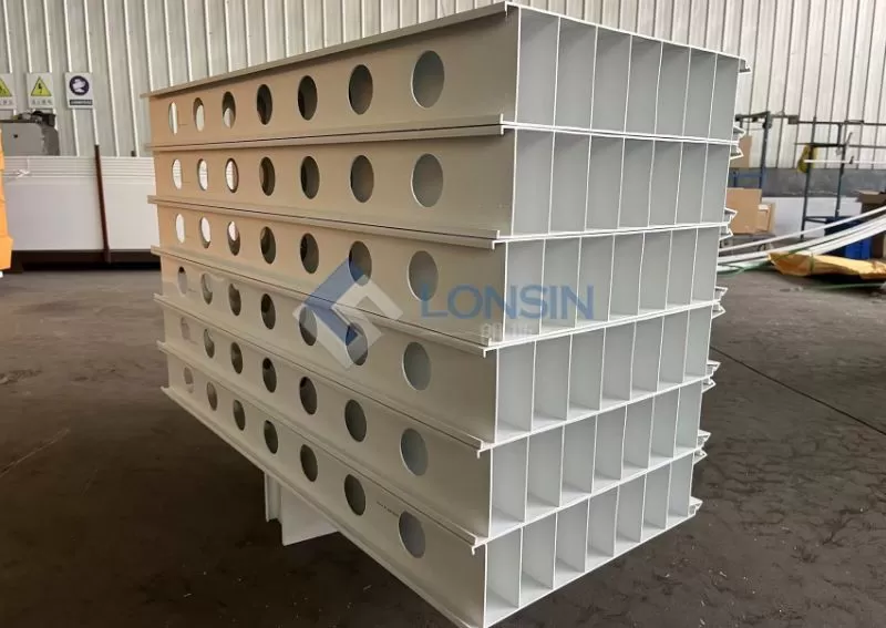 PVC panel sheeting for swine farrowing